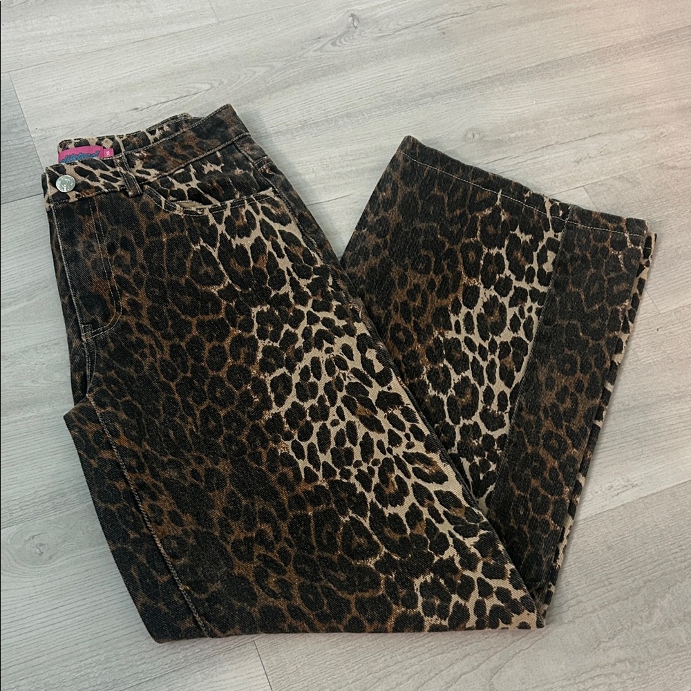 Edikted Wild Leopard Pattern Pants